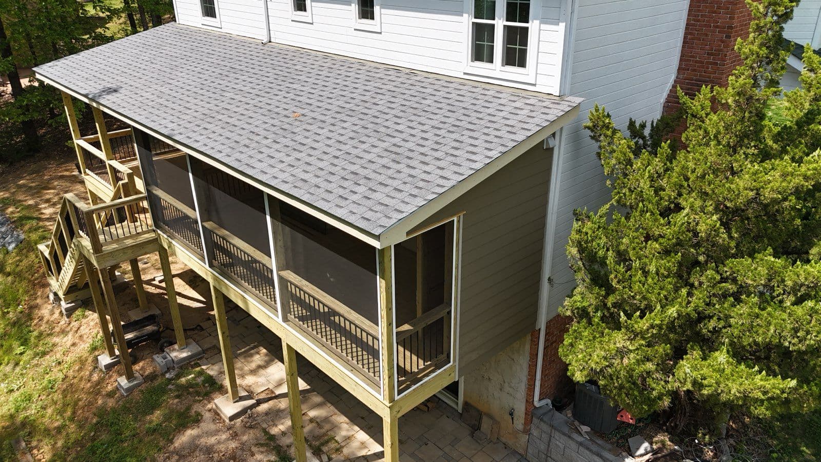 Beautiful Screened Porch Addition in Soddy River Landing